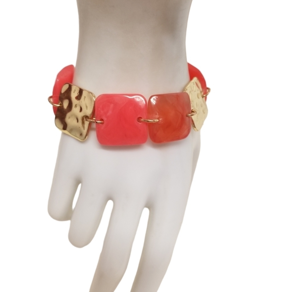 Vintage Swarovski Pink Resin & Hammered Gold Square Link Toggle Bracelet
